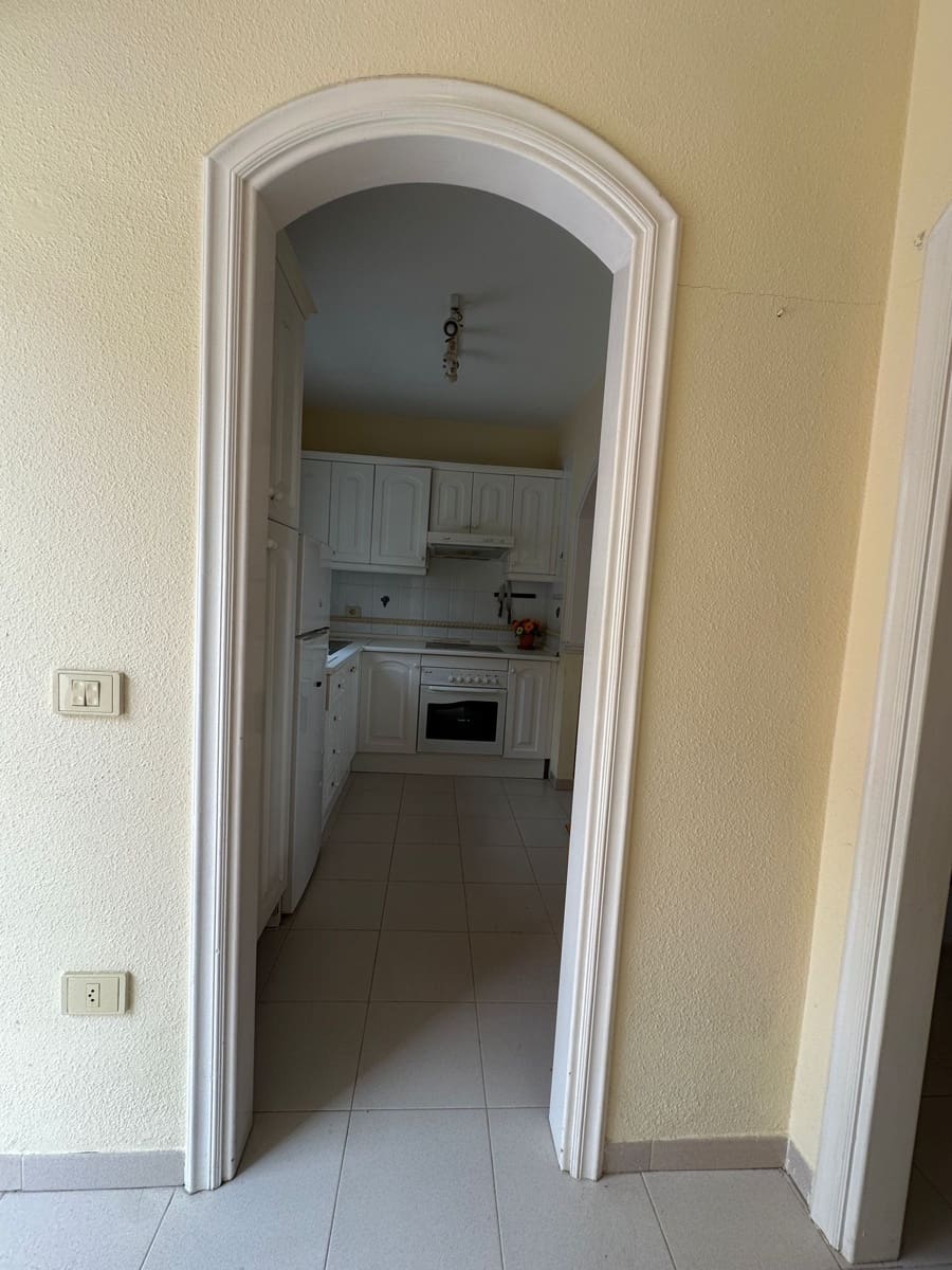 1 bedroom Apartment for sale in Costa Adeje with pool - € 299,000 (Ref: 9104095)