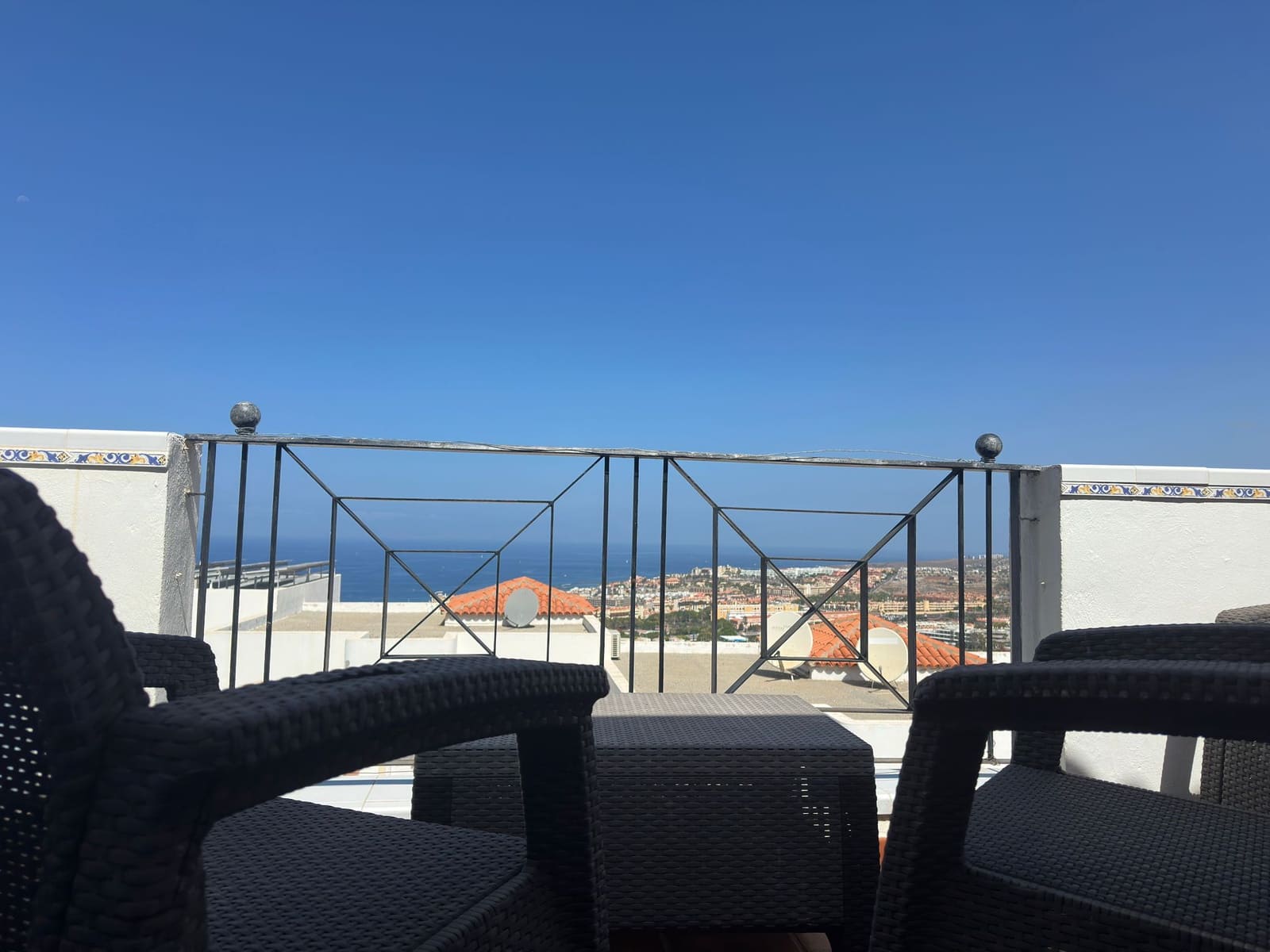 1 bedroom Apartment for sale in Costa Adeje with pool - € 299,000 (Ref: 9104095)