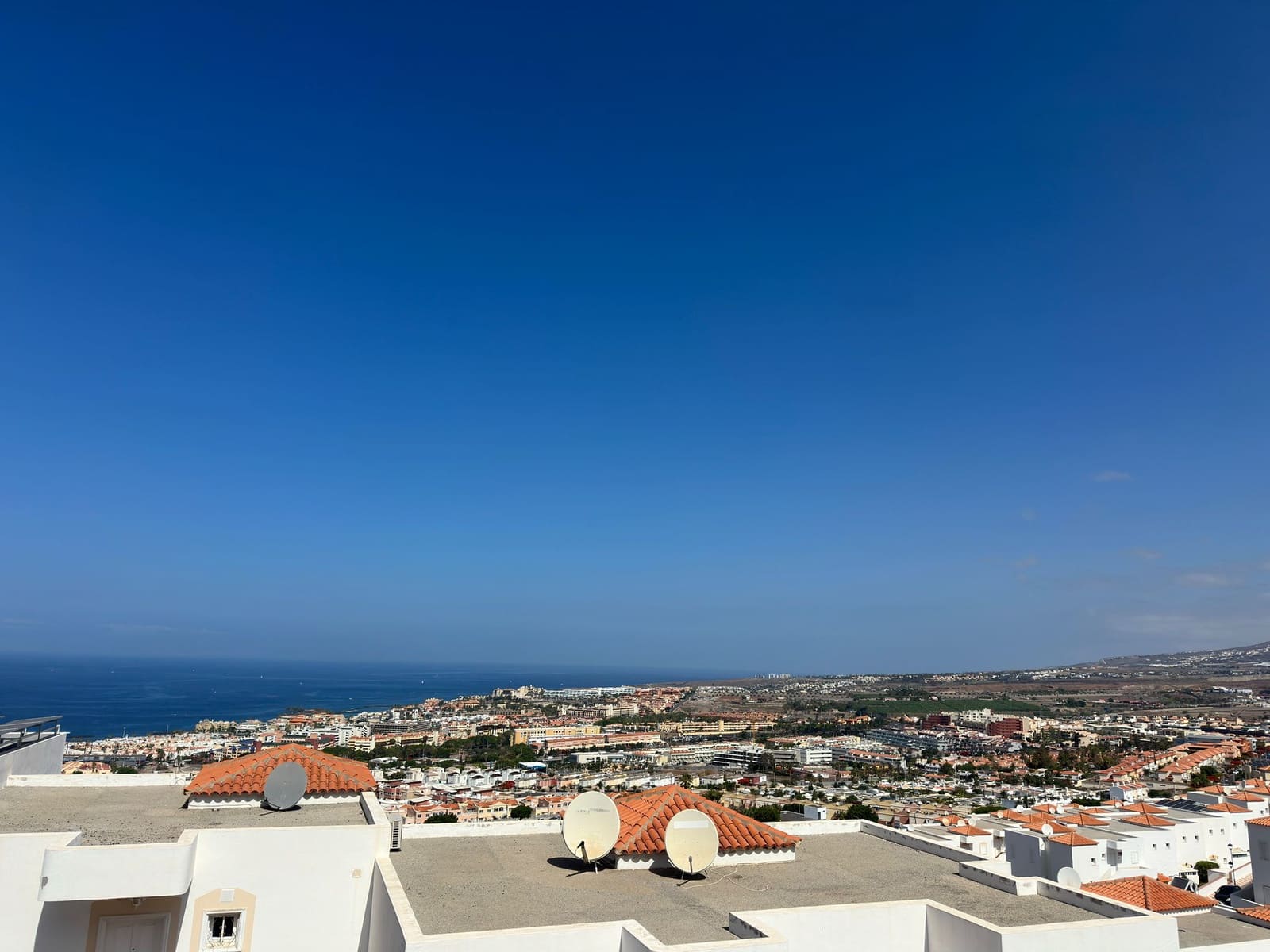 1 bedroom Apartment for sale in Costa Adeje with pool - € 299,000 (Ref: 9104095)