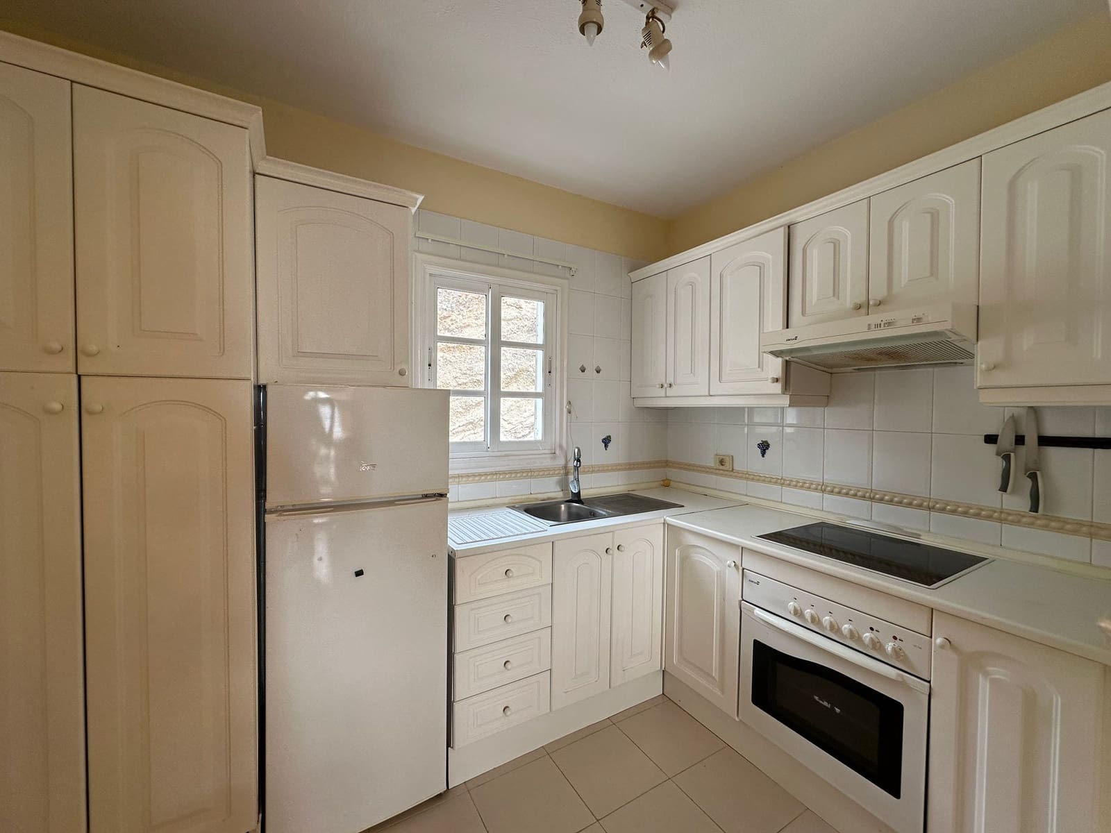 1 bedroom Apartment for sale in Costa Adeje with pool - € 299,000 (Ref: 9104095)