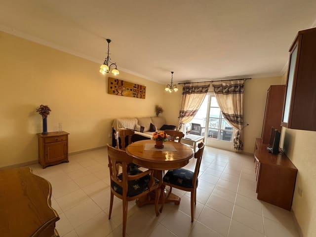 1 makuuhuone Huoneisto myytävänä paikassa Costa Adeje, Adeje mukana uima-altaan - 299 000 € (Ref: 9104095)