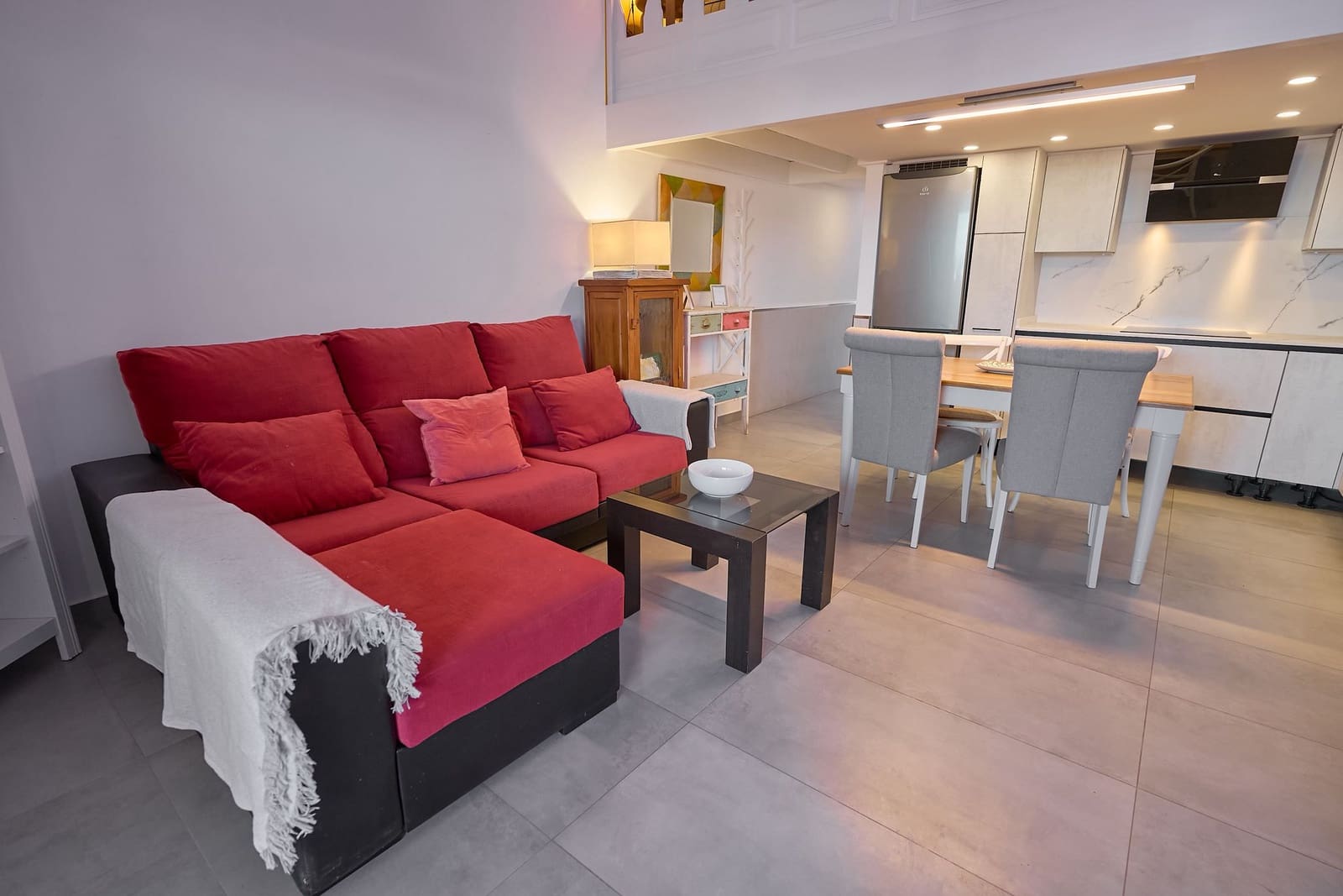 2 soveværelse Lejlighed til salg i Los Cristianos med swimmingpool - € 359.000 (Ref: 9105141)