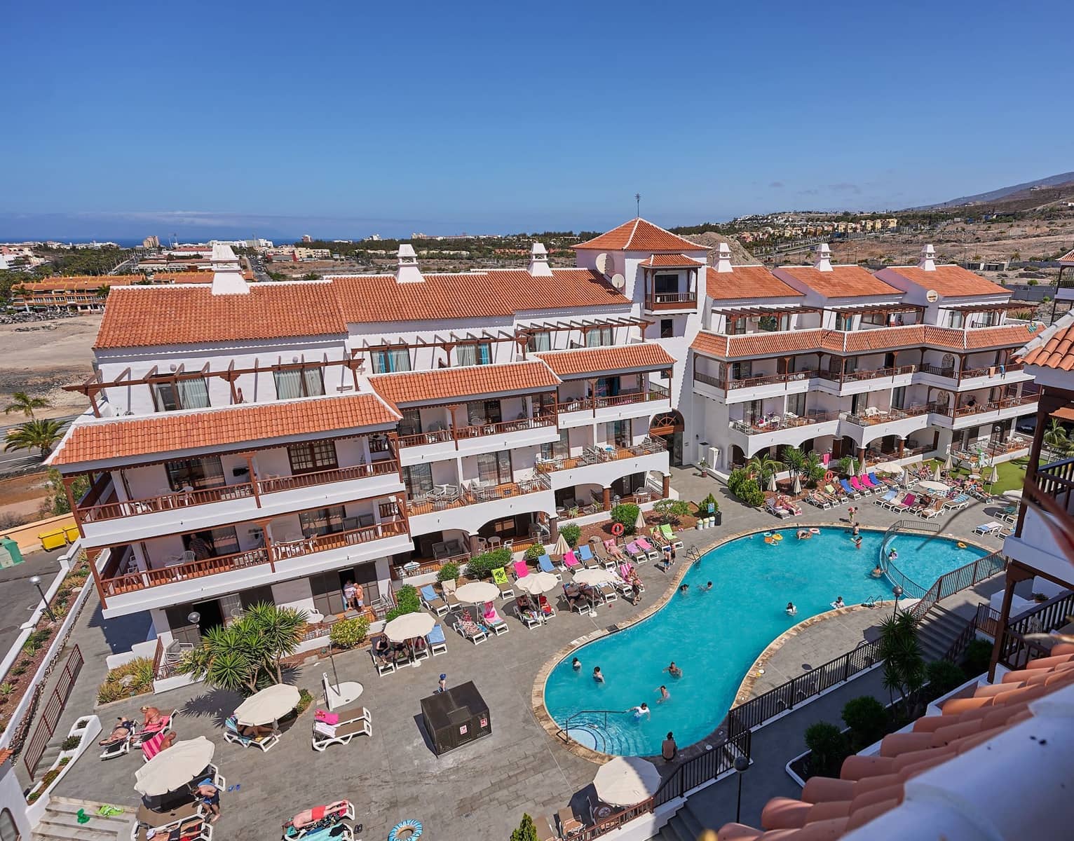 2 soveværelse Lejlighed til salg i Los Cristianos med swimmingpool - € 359.000 (Ref: 9105141)