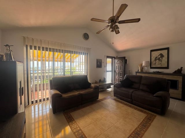 2 sovrum Lägenhet till salu i Amarilla Golf, San Miguel de Abona med pool garage - 325 000 € (Ref: 9127768)