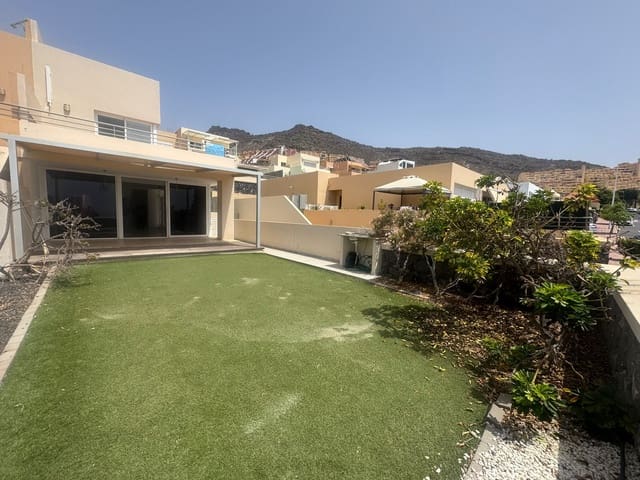 3 sypialnia Dom na sprzedaż w Costa Adeje, Adeje z garażem - 820 000 € (Ref: 9181664)