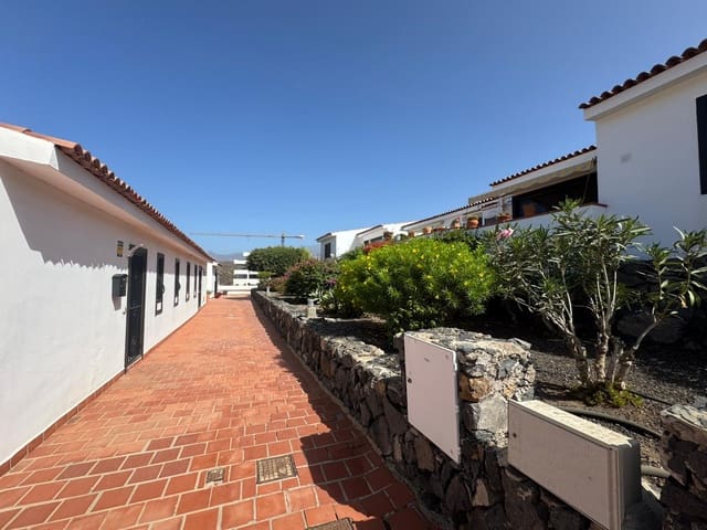 2 quarto Apartamento para venda em Amarilla Golf, San Miguel de Abona com piscina garagem - 350 000 € (Ref: 9233052)