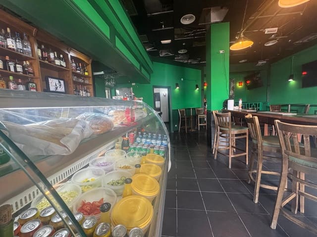 Bedrijf te koop in San Eugenio Bajo, Adeje - € 129.000 (Ref: 9245609)