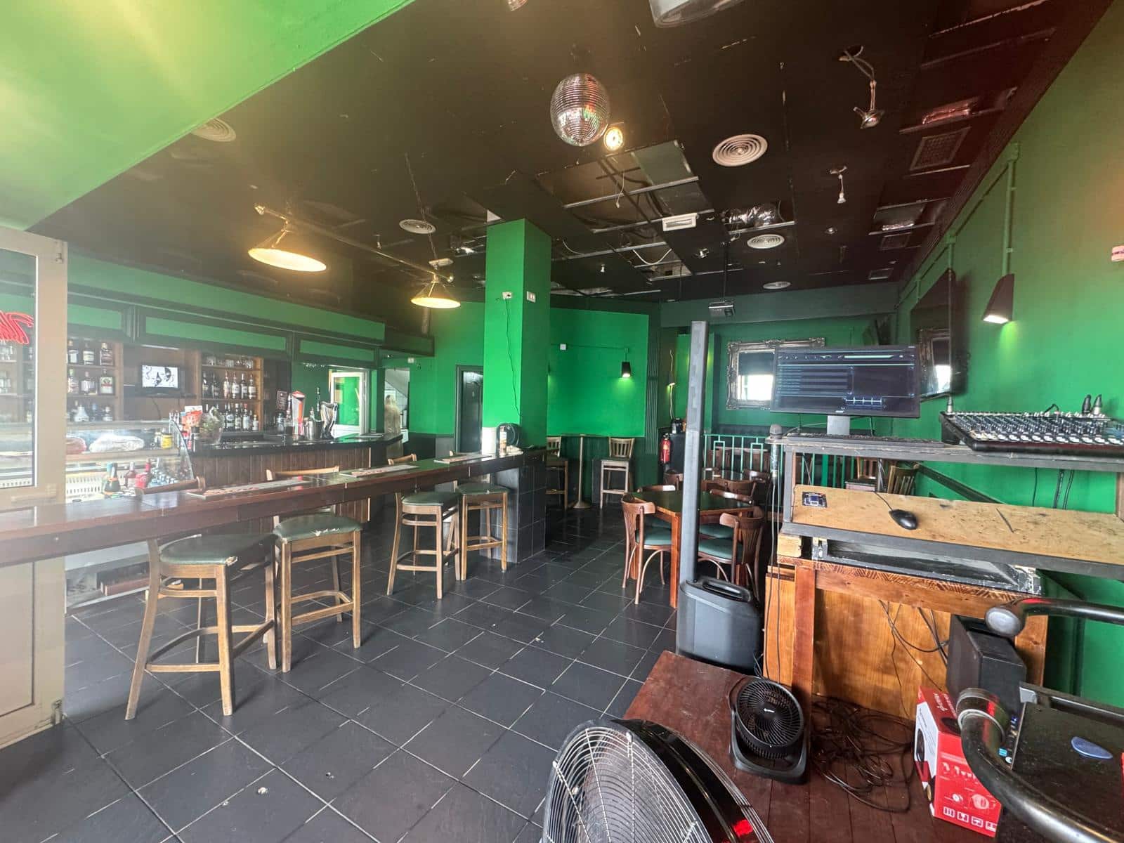 Bedrijf te koop in Costa Adeje - € 129.000 (Ref: 9245609)