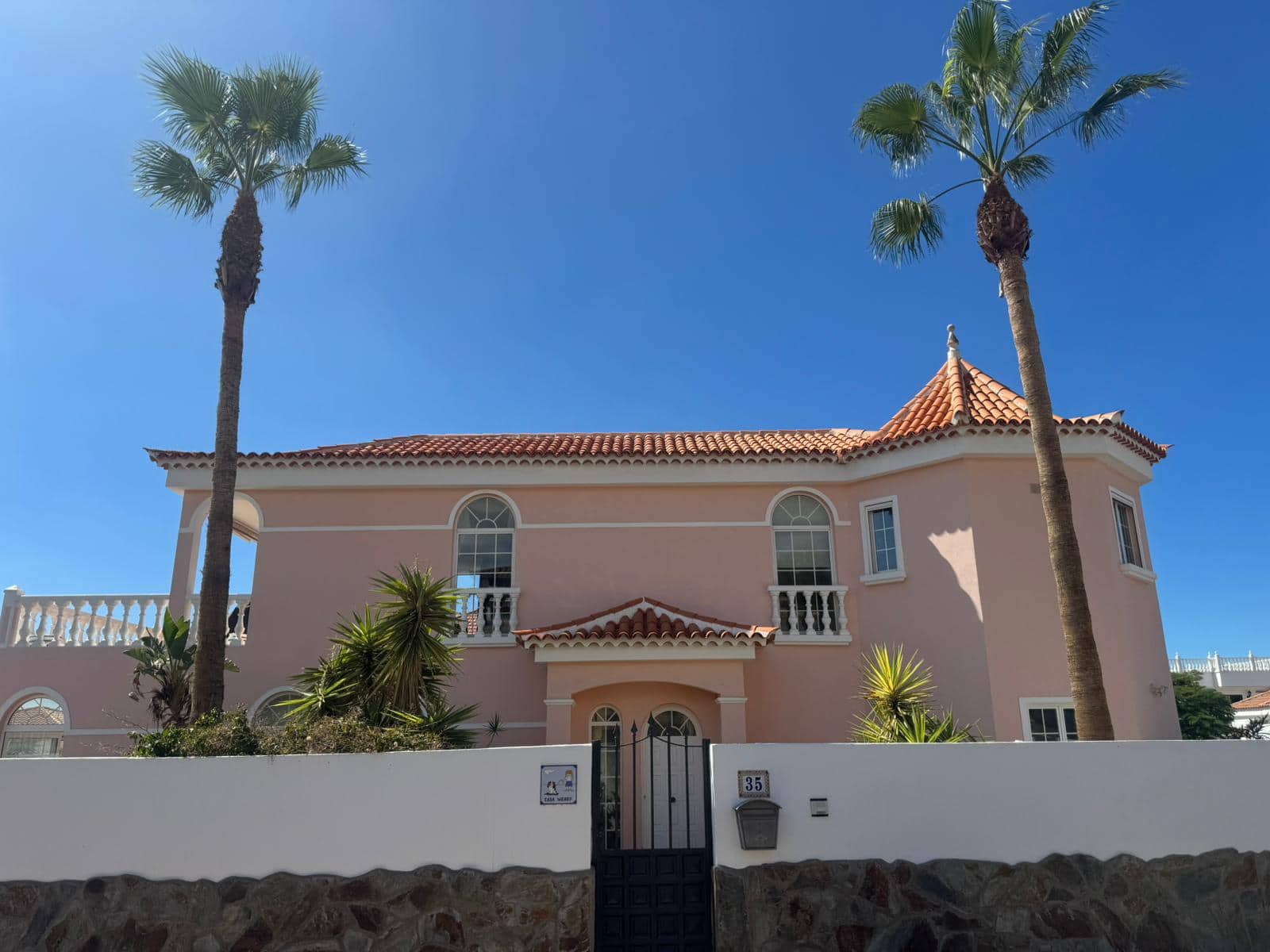 4 soveværelse Villa til salg i Callao Salvaje med swimmingpool garage - € 1.175.000 (Ref: 9325416)