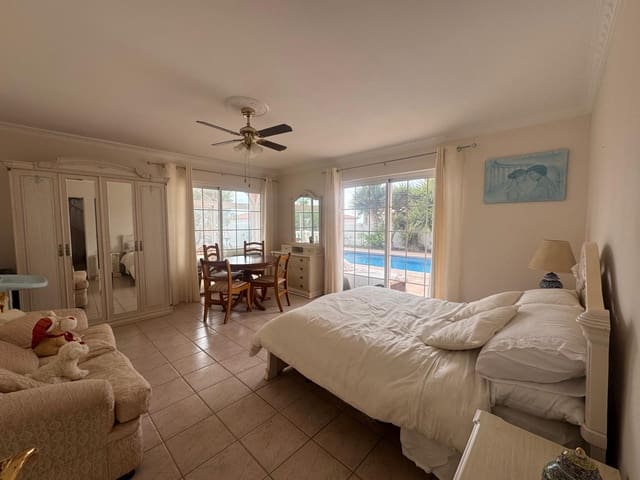 4 soveværelse Villa til salg i Callao Salvaje, Adeje med swimmingpool garage - € 1.175.000 (Ref: 9325416)