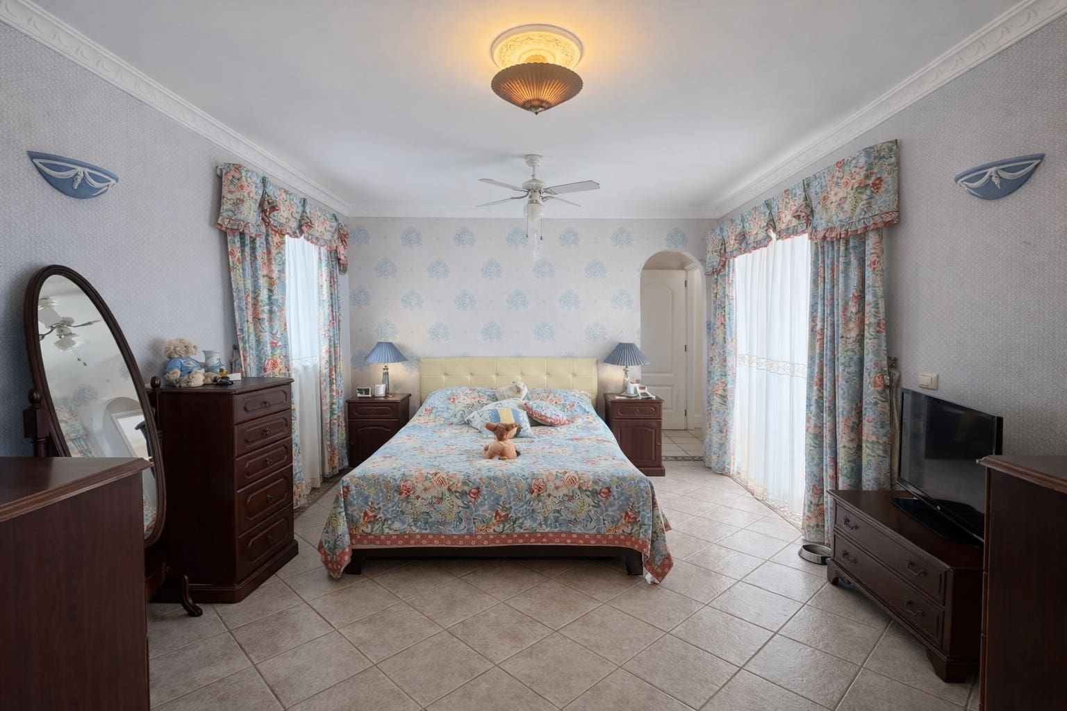 4 soveværelse Villa til salg i Callao Salvaje med swimmingpool garage - € 1.000.000 (Ref: 9325416)