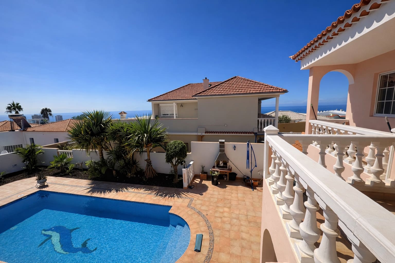 4 soveværelse Villa til salg i Callao Salvaje med swimmingpool garage - € 1.000.000 (Ref: 9325416)