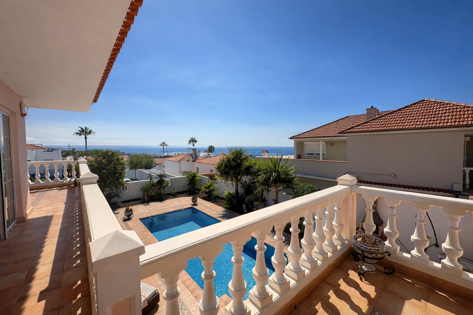 4 soveværelse Villa til salg i Callao Salvaje med swimmingpool garage - € 1.000.000 (Ref: 9325416)