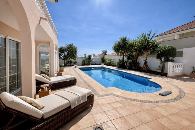 4 camera da letto Villa in vendita in Callao Salvaje, Adeje con piscina garage - 1.000.000 € (Rif: 9325416)