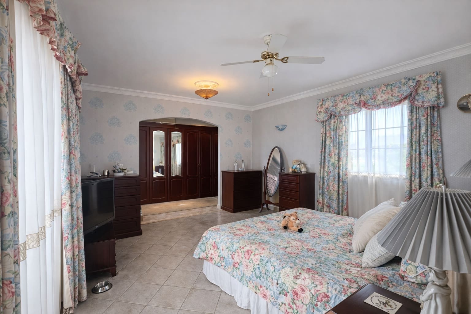 4 soveværelse Villa til salg i Callao Salvaje med swimmingpool garage - € 1.000.000 (Ref: 9325416)