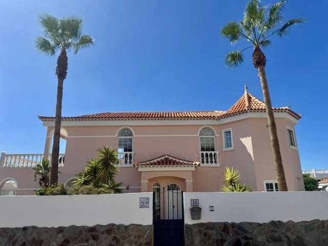 4 camera da letto Villa in vendita in Callao Salvaje, Adeje con piscina garage - 1.000.000 € (Rif: 9325416)