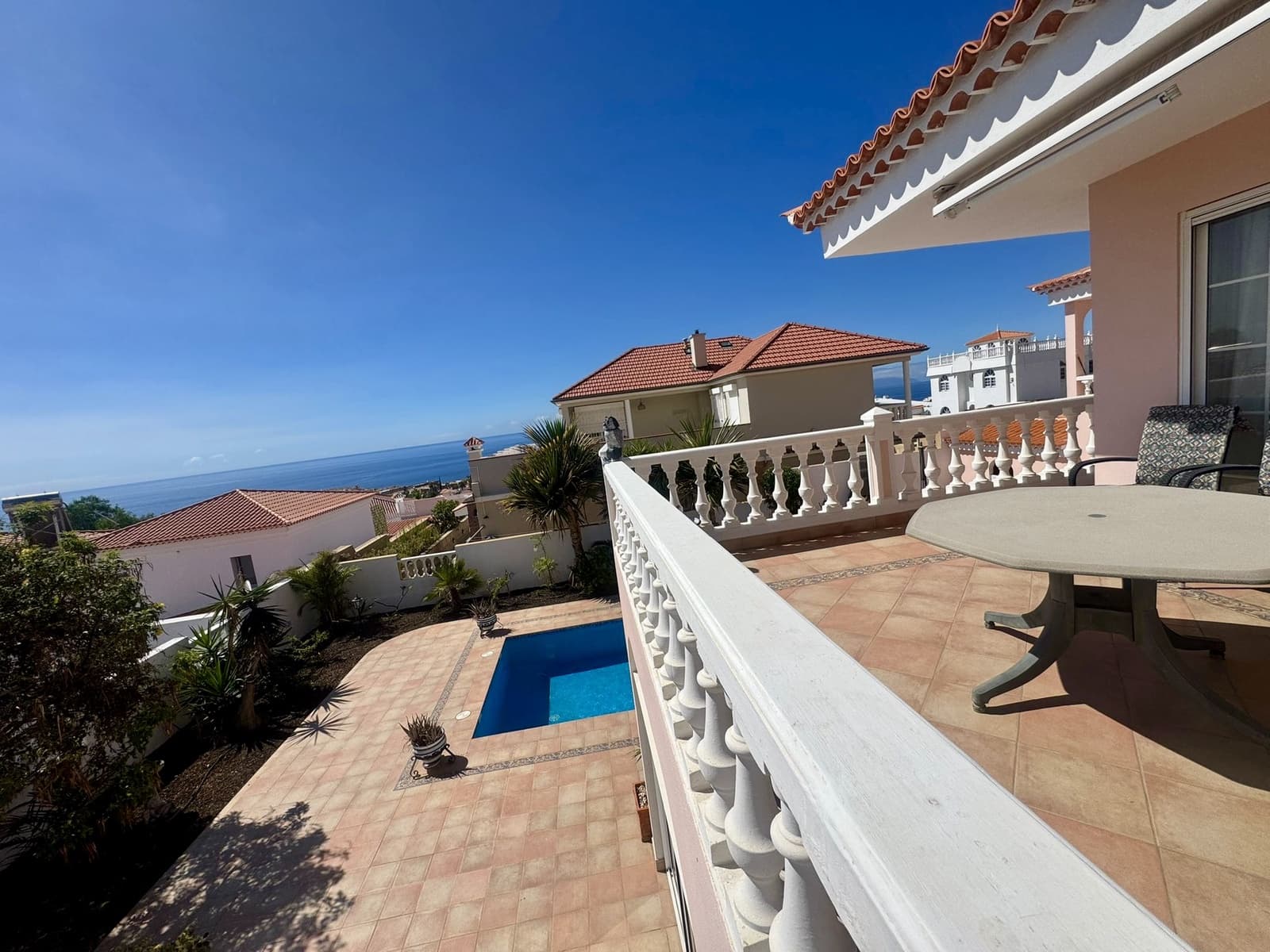 4 soveværelse Villa til salg i Callao Salvaje med swimmingpool garage - € 1.000.000 (Ref: 9325416)