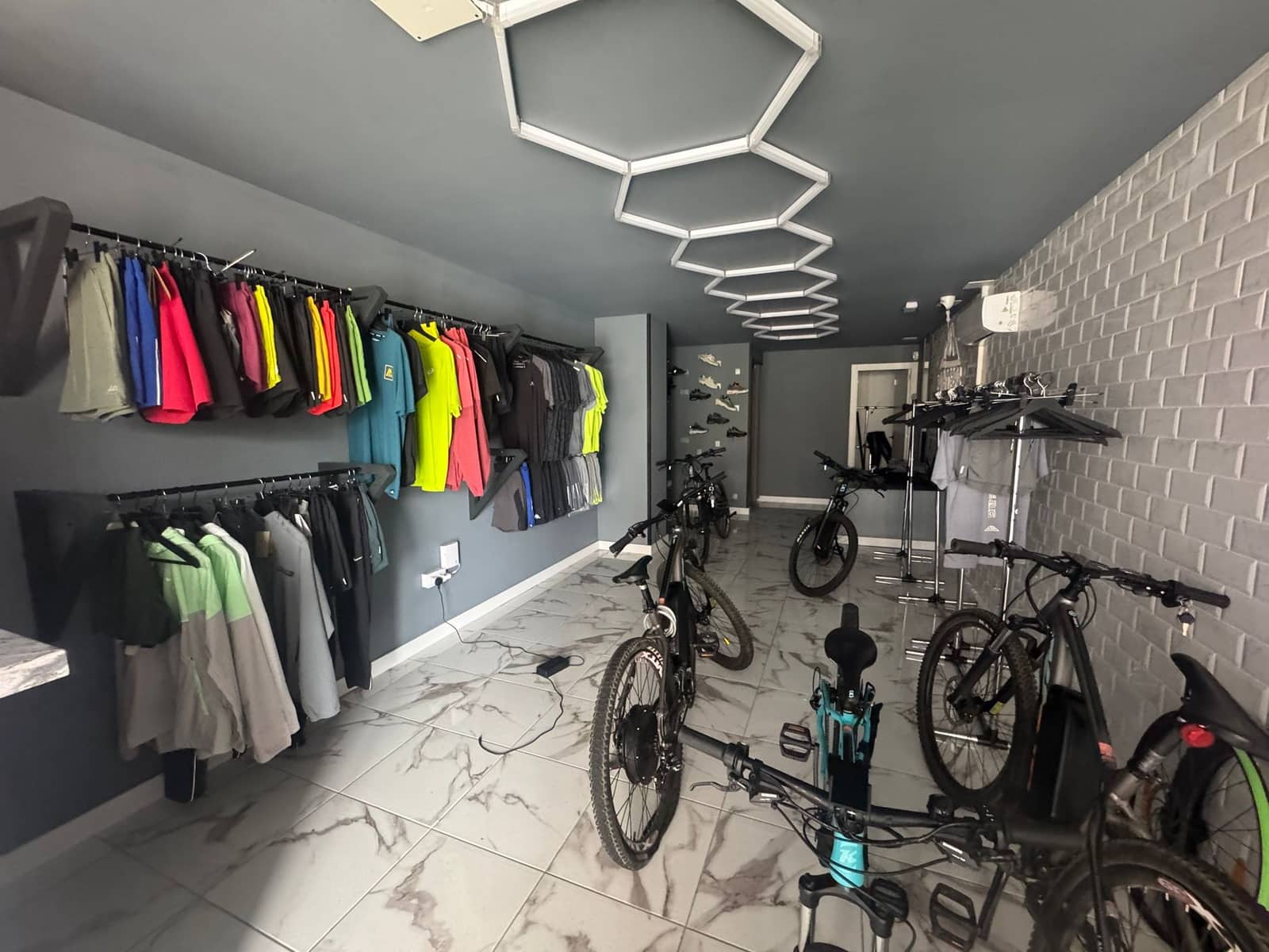 Bedrijf te koop in Costa Adeje - € 24.950 (Ref: 9326929)