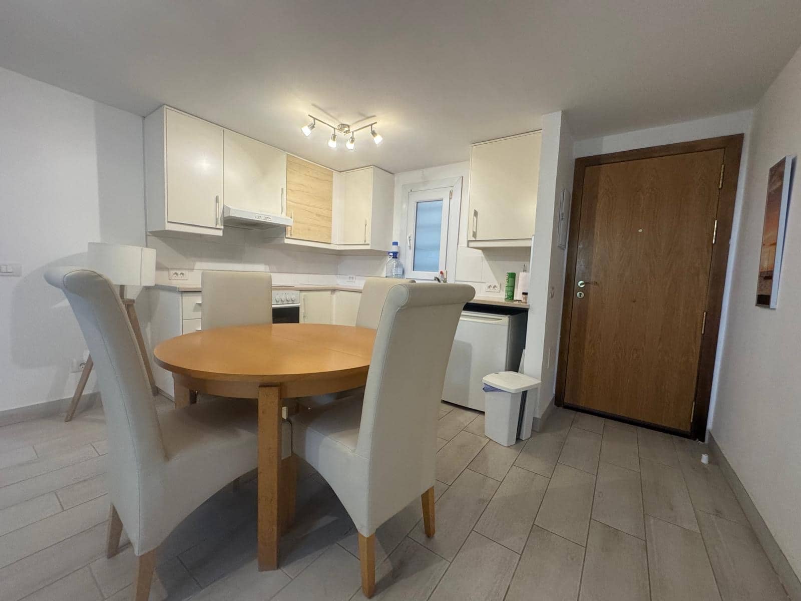 2 soverom Leilighet til salgs i Chayofa med svømmebasseng garasje - € 285 000 (Ref: 9400029)