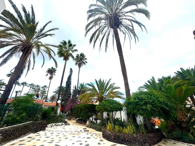 2 soverom Leilighet til salgs i Chayofa, Arona med svømmebasseng garasje - € 285 000 (Ref: 9400029)