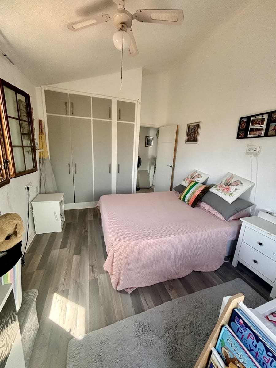 2 soverom Leilighet til salgs i Amarilla Golf med svømmebasseng - € 260 000 (Ref: 9425843)