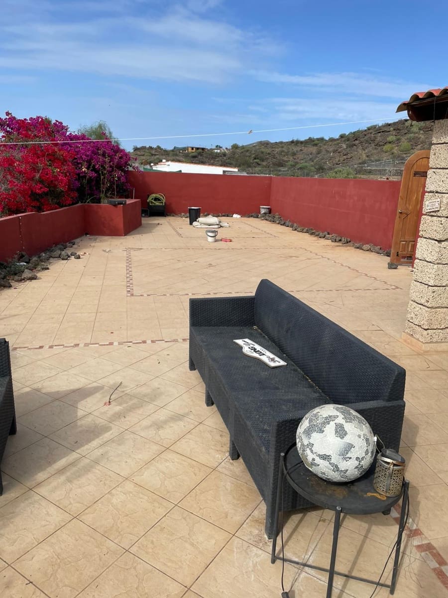 Finca/Maison de Campagne de 2 chambres à louer à Guia de Isora avec garage - 1 500 € (Ref: 9442807)