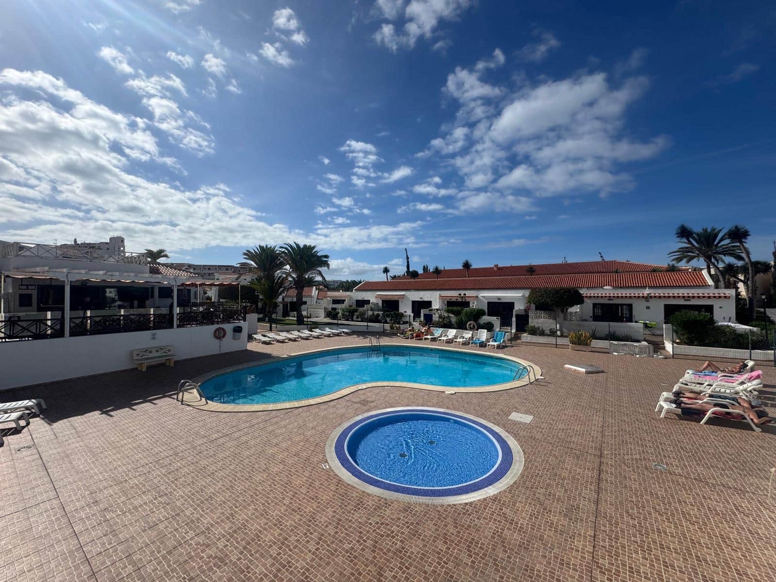 1 bedroom Apartment for sale in Costa Adeje with pool - € 260,000 (Ref: 9490939)