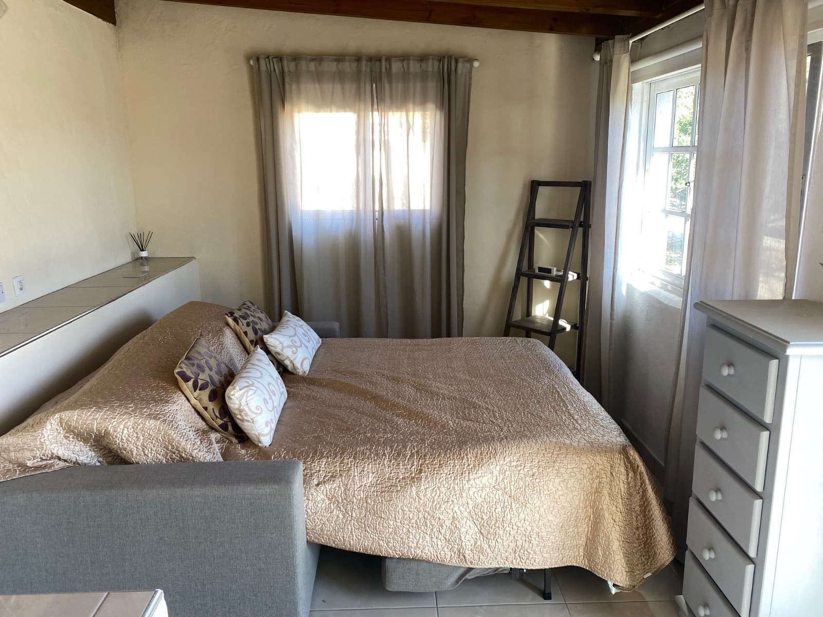 4 bedroom Finca/Country House for sale in Granadilla de Abona with pool - € 750,000 (Ref: 9496535)