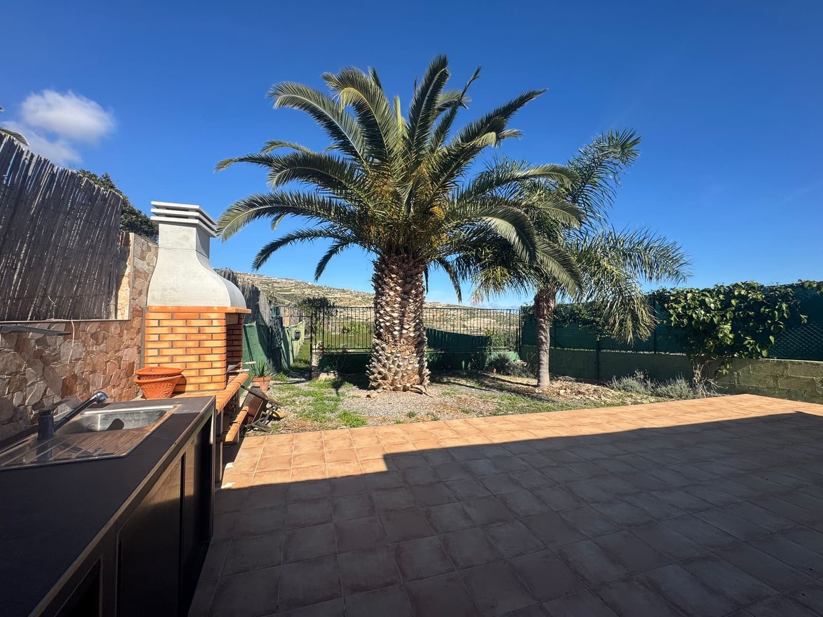 3 sypialnia Finka/Dom wiejski na sprzedaż w Guimar z basenem garażem - 399 000 € (Ref: 9517947)