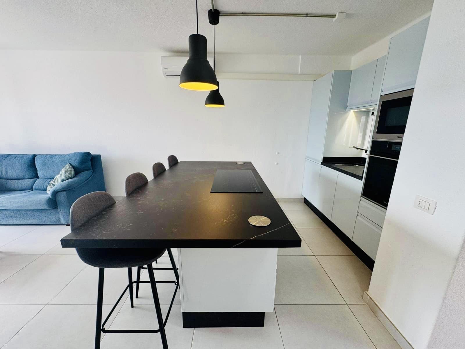 2 sovrum Lägenhet till salu i Golf del Sur med pool - 299 000 € (Ref: 9536363)