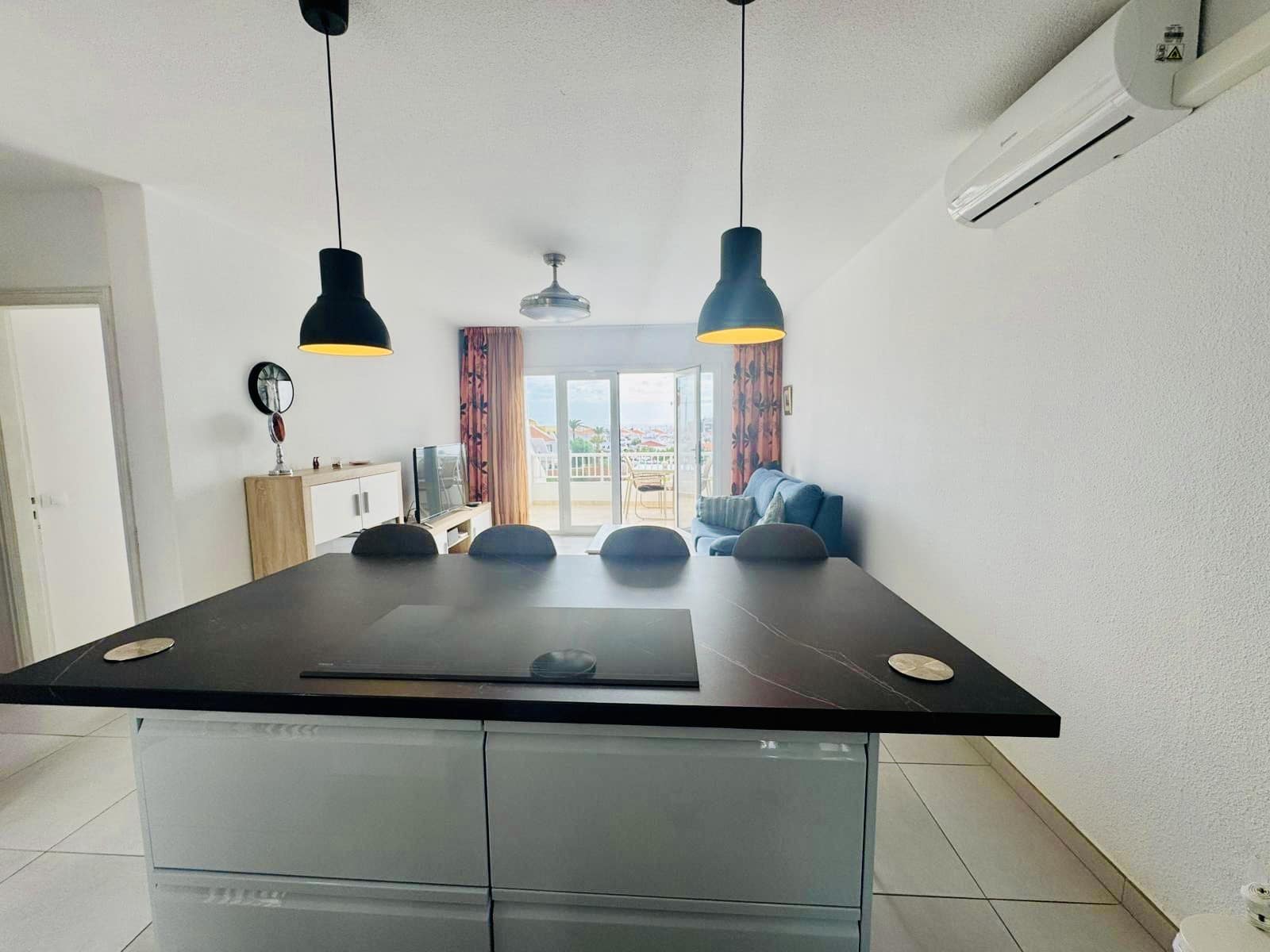 2 sovrum Lägenhet till salu i Golf del Sur med pool - 299 000 € (Ref: 9536363)