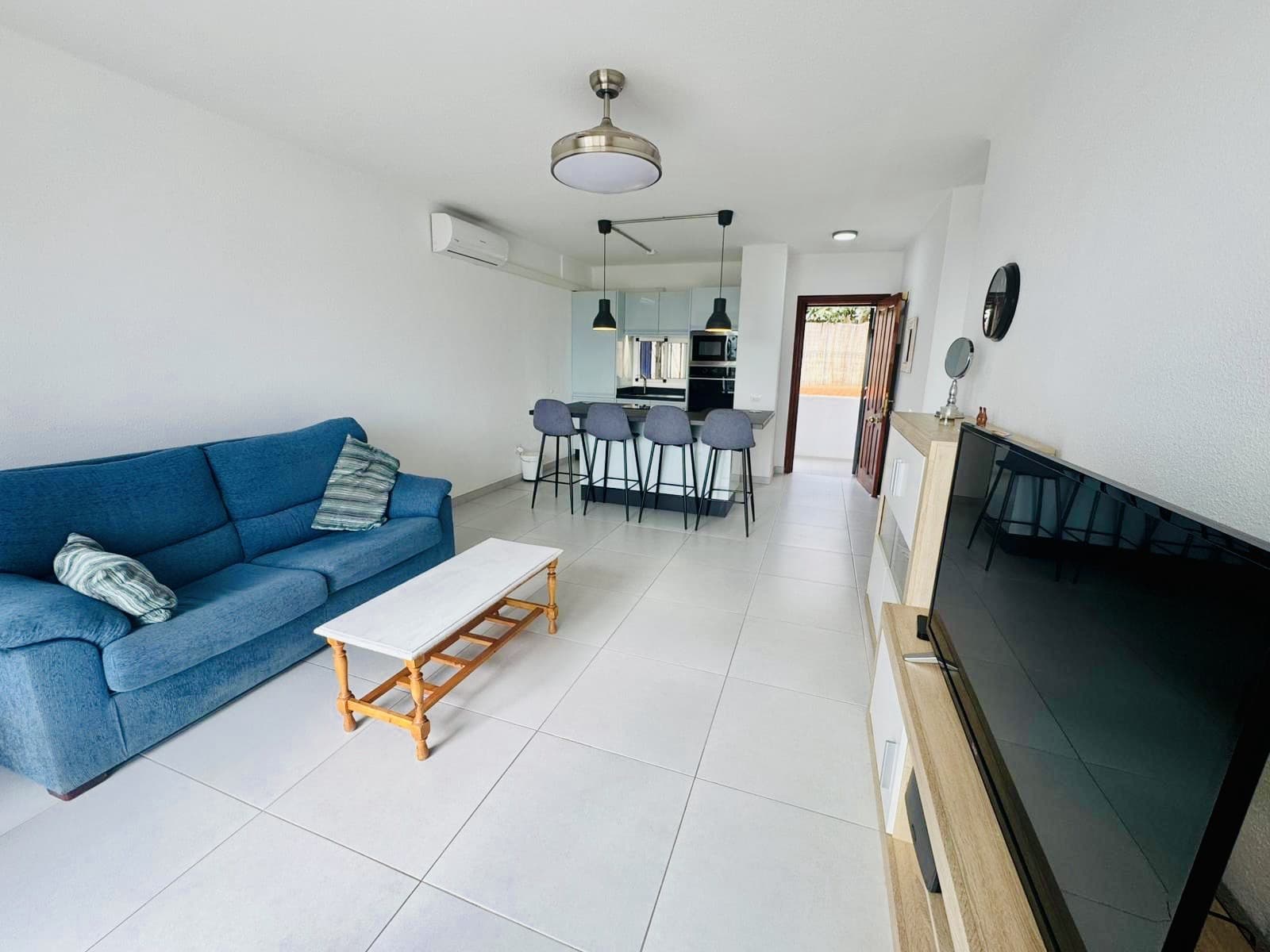 2 sovrum Lägenhet till salu i Golf del Sur med pool - 299 000 € (Ref: 9536363)