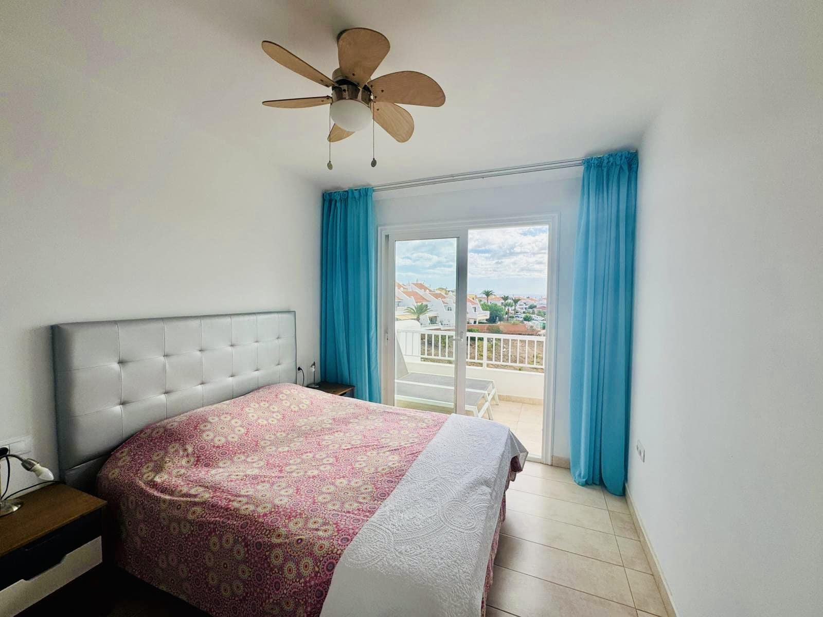 2 sovrum Lägenhet till salu i Golf del Sur med pool - 299 000 € (Ref: 9536363)