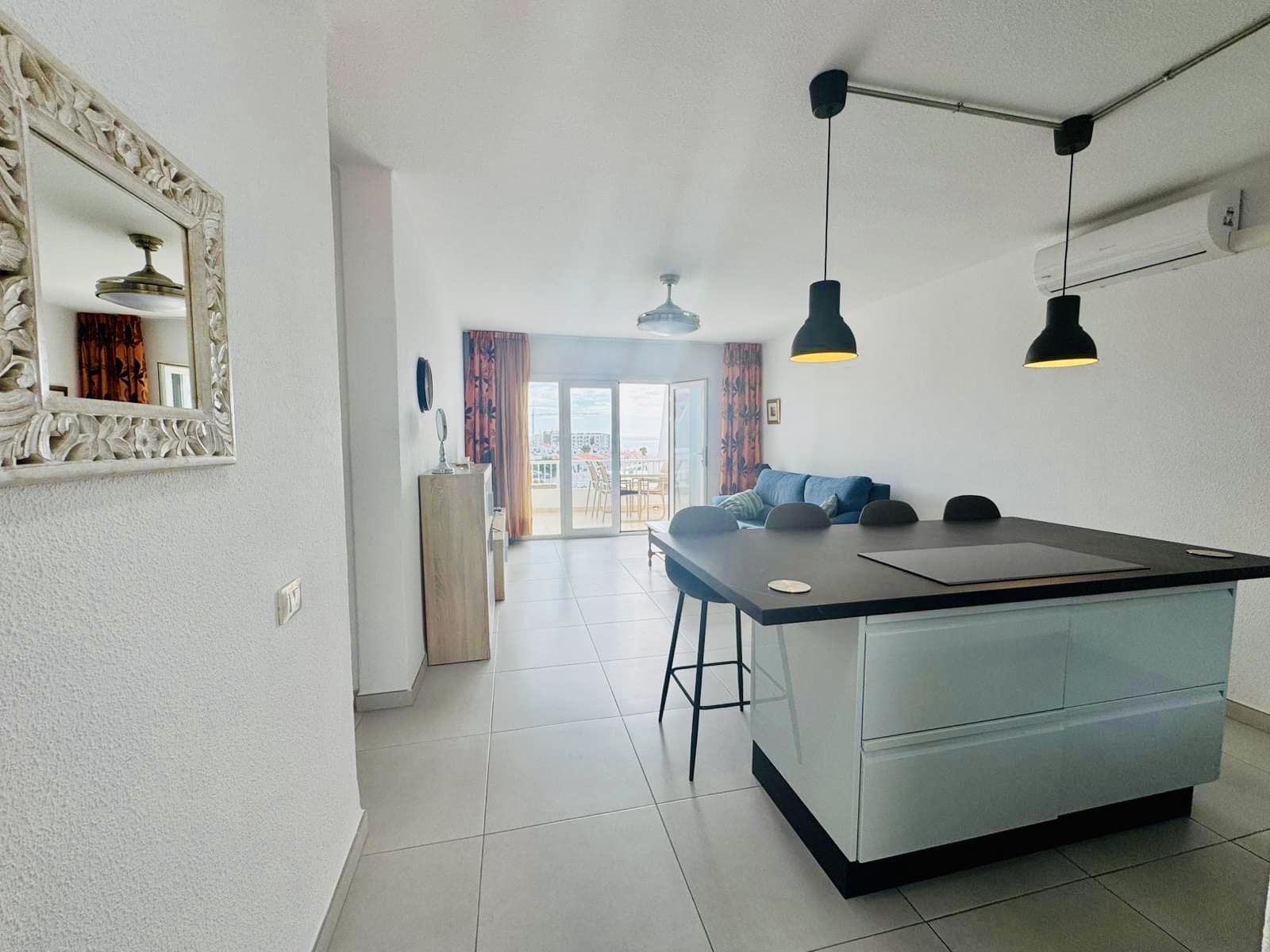 2 sovrum Lägenhet till salu i Golf del Sur med pool - 299 000 € (Ref: 9536363)