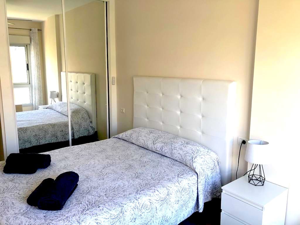 Apartamento de 1 habitación en Golf del Sur en venta con piscina garaje - 200.000 € (Ref: 9537068)