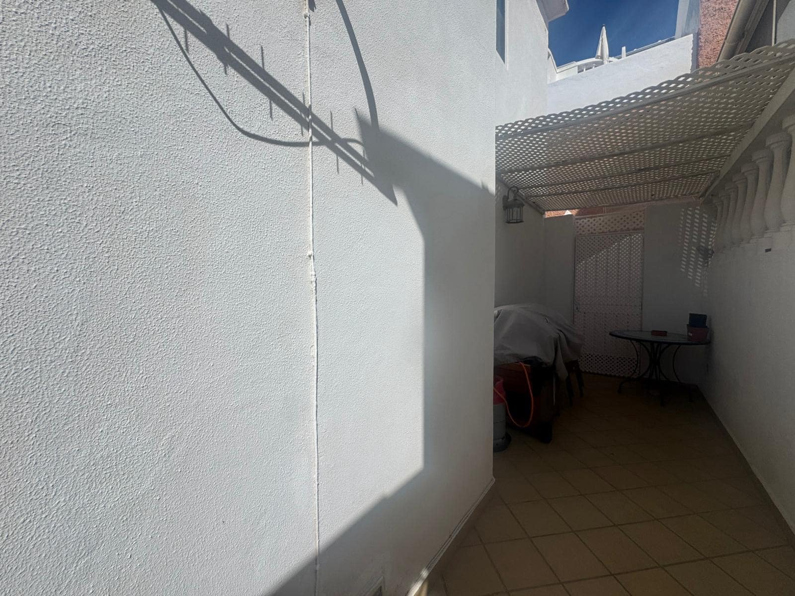 3 quarto Casa em Banda para venda em Costa Adeje com piscina garagem - 610 000 € (Ref: 9581247)