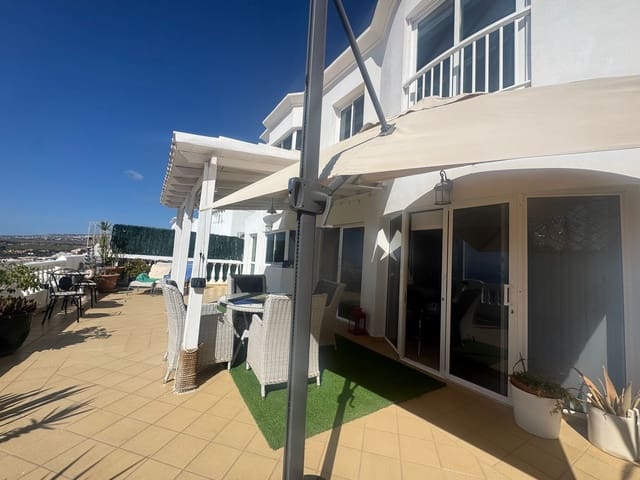 3 quarto Casa em Banda para venda em Torviscas Centro y Alto, Adeje com piscina garagem - 610 000 € (Ref: 9581247)