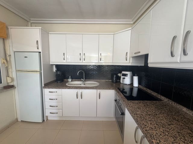 2 makuuhuone Kattohuoneisto myytävänä paikassa Chayofa, Arona mukana uima-altaan - 289 000 € (Ref: 9614422)