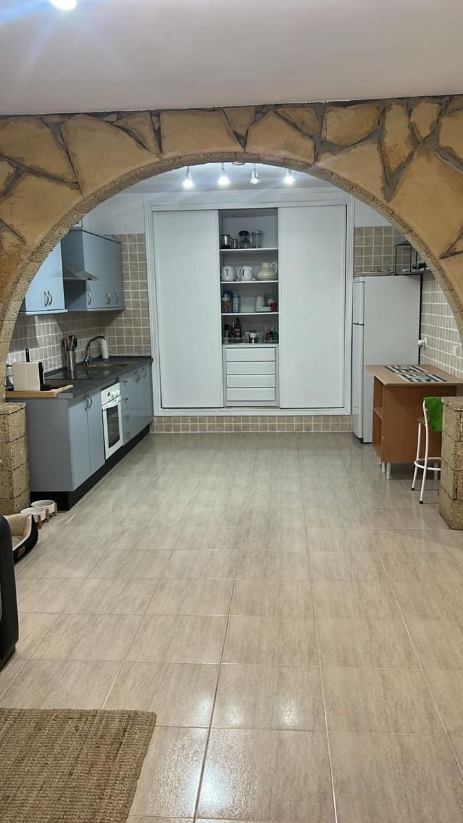 2 makuuhuone Huoneisto myytävänä paikassa Valle de San Lorenzo mukana 
autotalli - 239 000 € (Ref: 9627993)