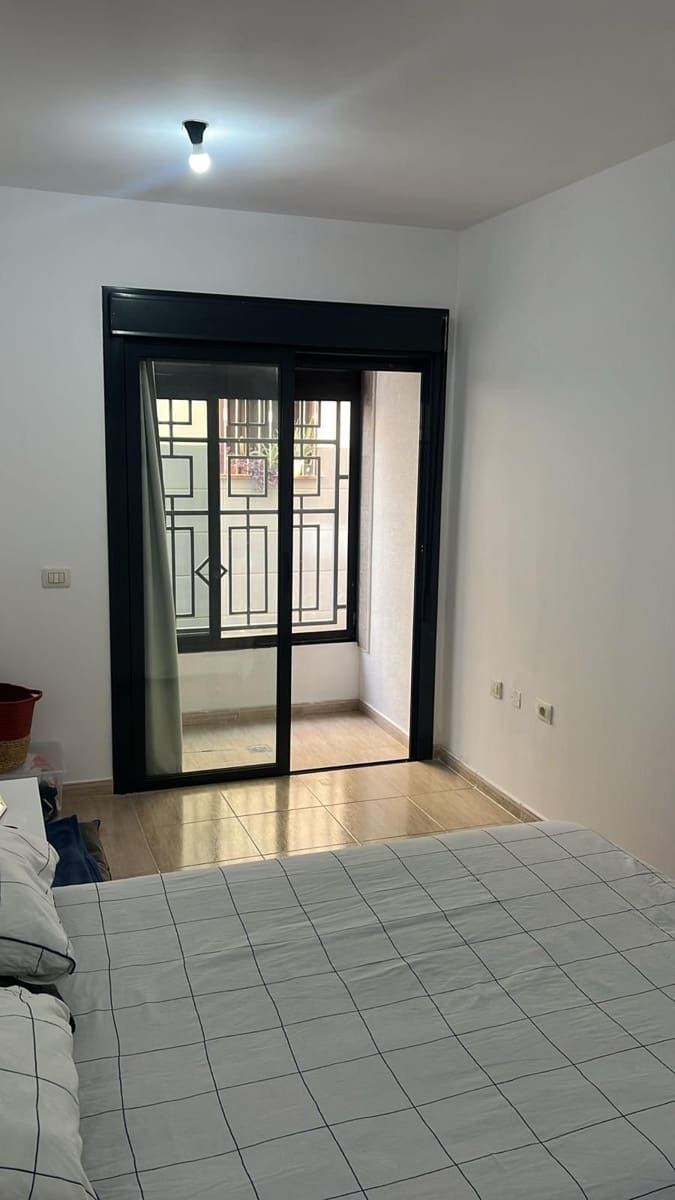 2 makuuhuone Huoneisto myytävänä paikassa Valle de San Lorenzo mukana 
autotalli - 239 000 € (Ref: 9627993)