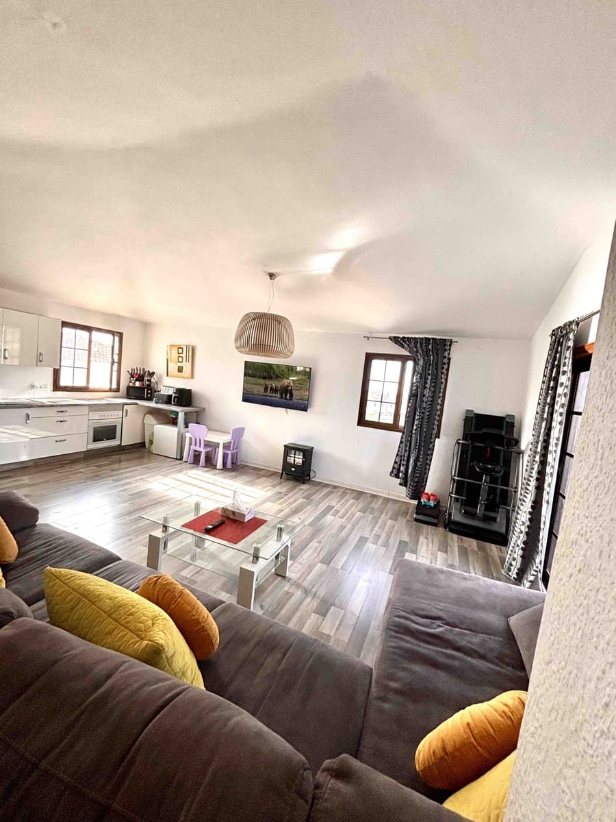 2 soverom Leilighet til salgs i Amarilla Golf med svømmebasseng - € 270 000 (Ref: 9645424)