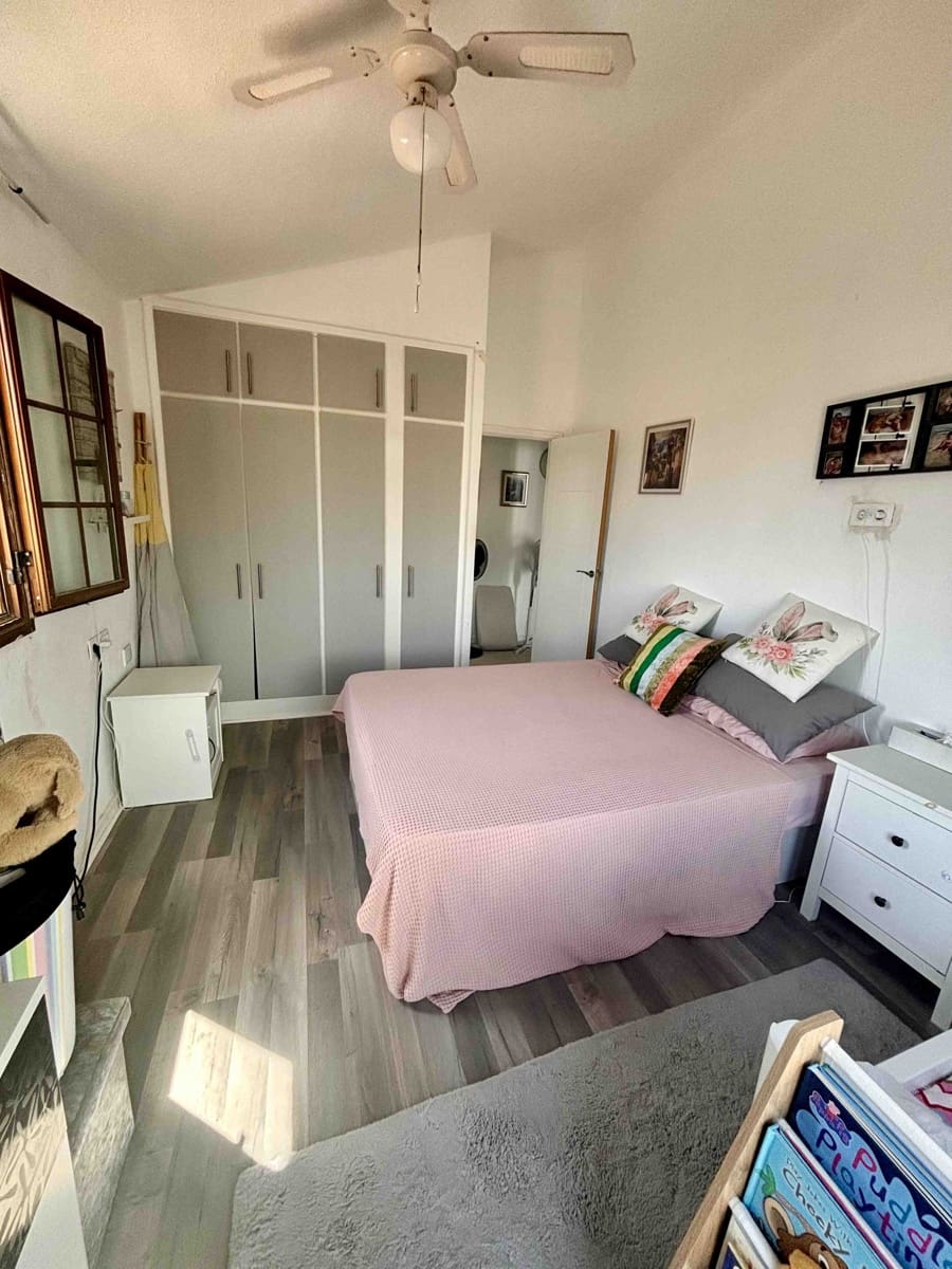 2 soverom Leilighet til salgs i Amarilla Golf med svømmebasseng - € 270 000 (Ref: 9645424)