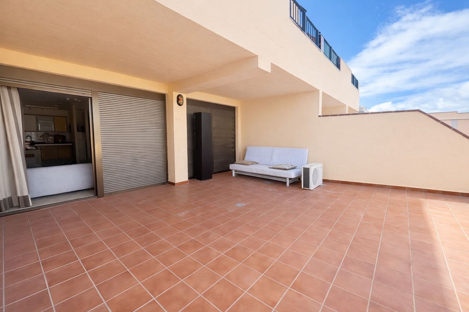 1 soverom Leilighet til salgs i Adeje med svømmebasseng garasje - € 250 000 (Ref: 9656651)