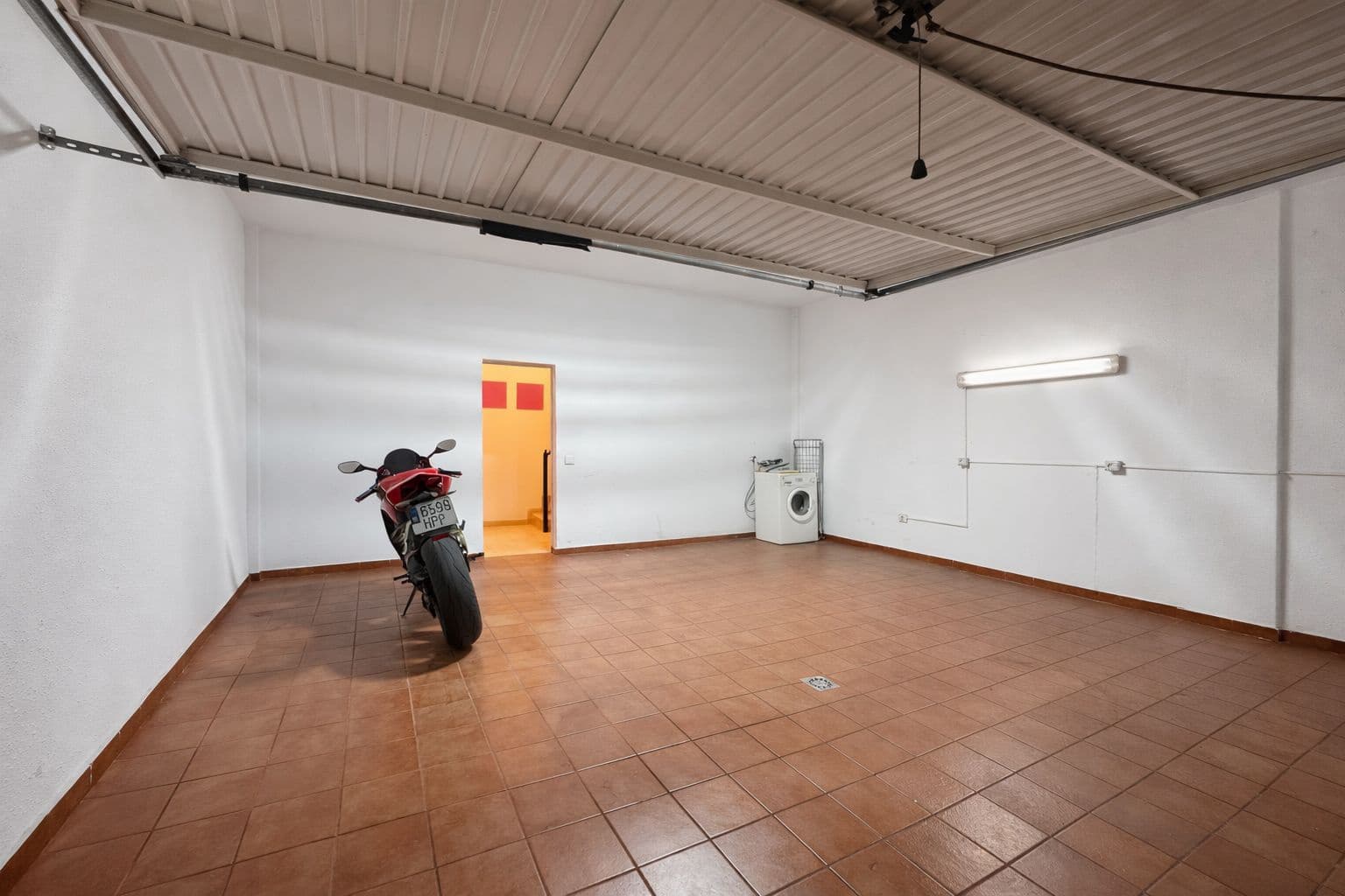 1 soverom Leilighet til salgs i Adeje med svømmebasseng garasje - € 250 000 (Ref: 9656651)