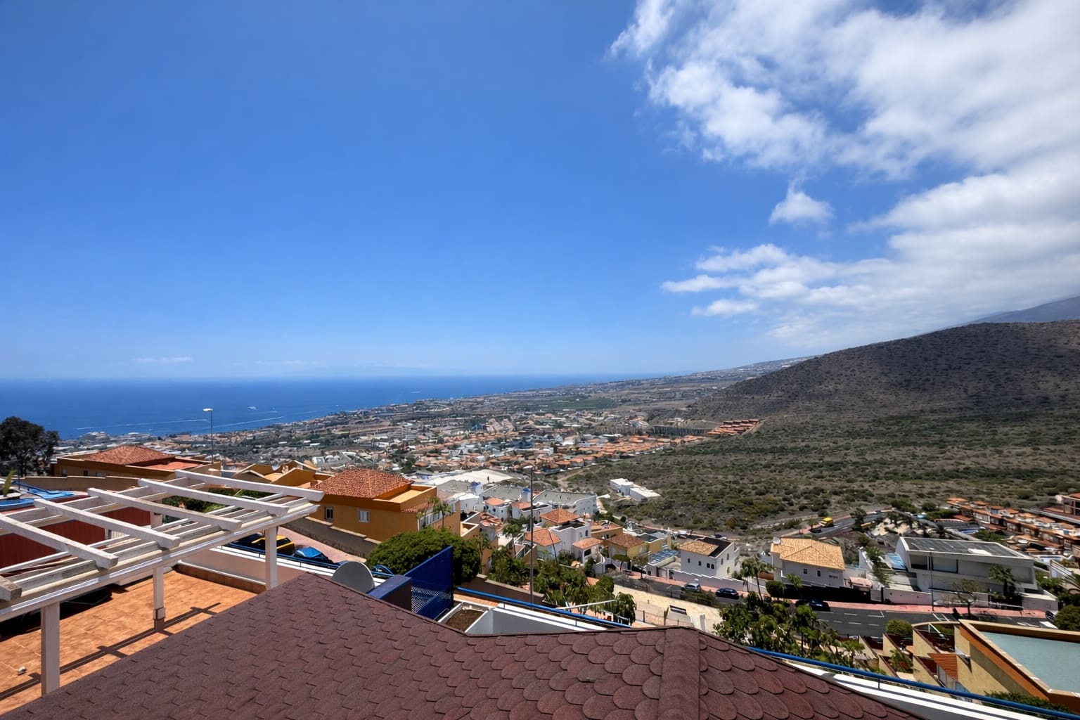 2 bedroom Apartment for sale in Adeje with pool garage - € 449,000 (Ref: 9714018)