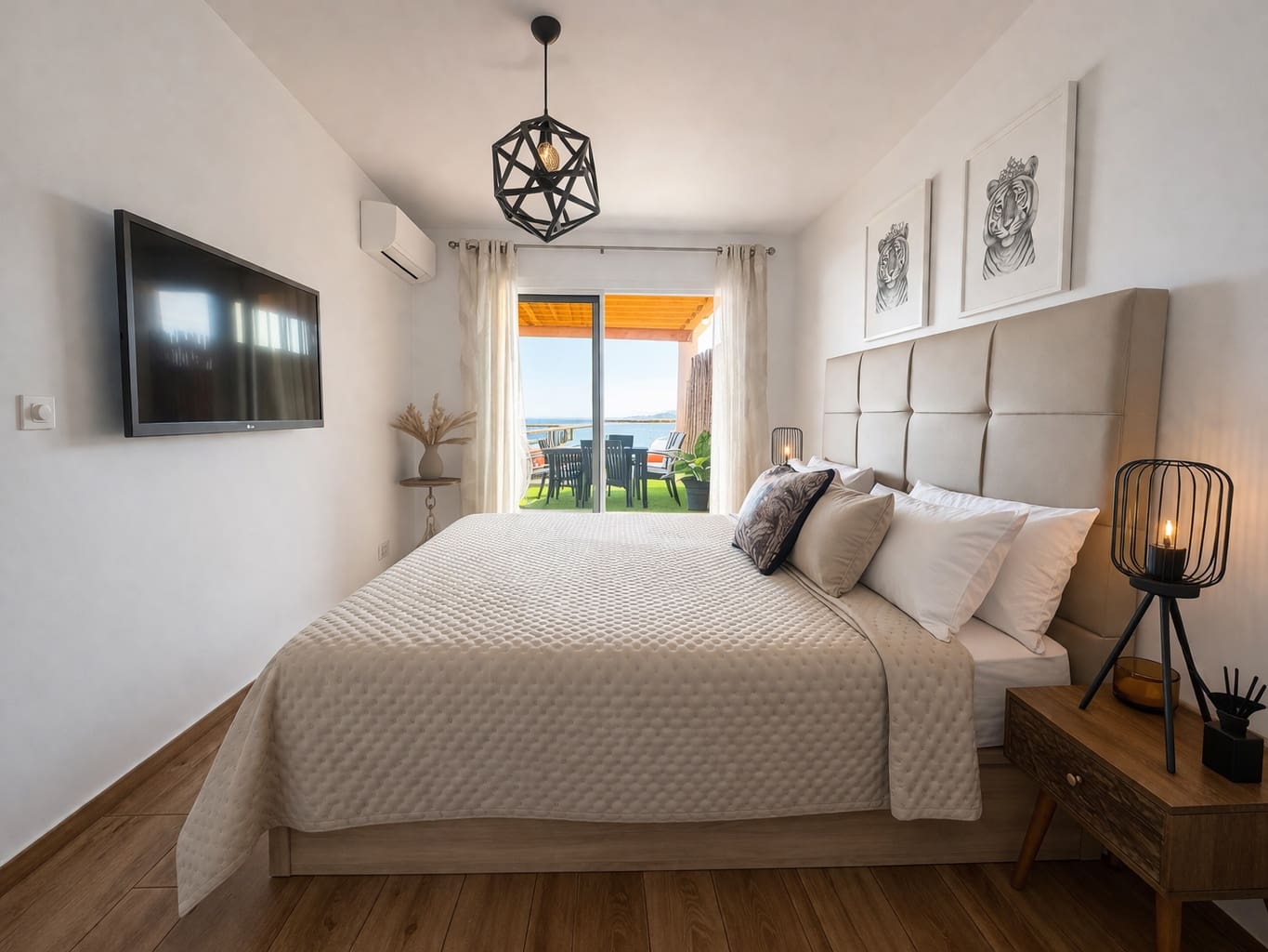 2 bedroom Apartment for sale in Adeje with pool garage - € 449,000 (Ref: 9714018)