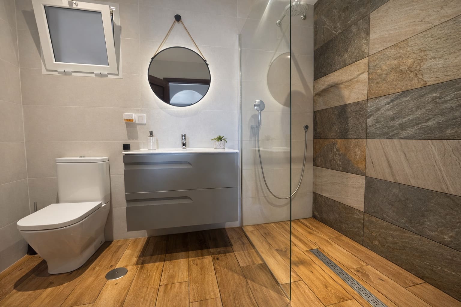 2 bedroom Apartment for sale in Adeje with pool garage - € 449,000 (Ref: 9714018)