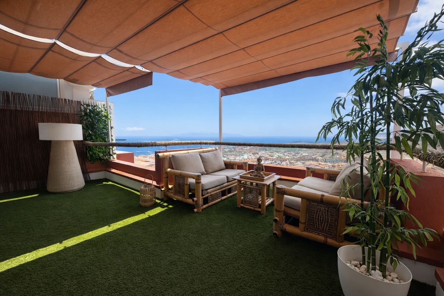 2 bedroom Apartment for sale in Adeje with pool garage - € 449,000 (Ref: 9714018)