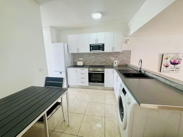 1 soverom Leilighet til salgs i Costa Adeje, Adeje med svømmebasseng - € 369 000 (Ref: 9722680)