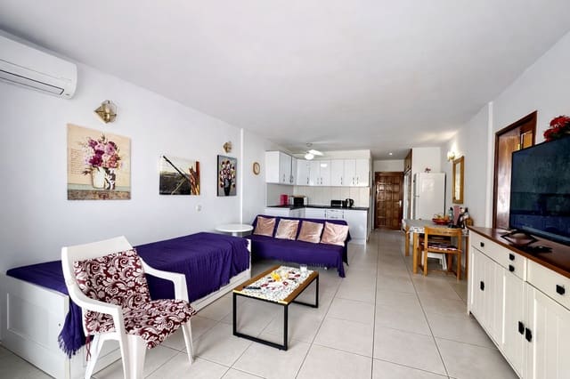 1 chambre Appartement à vendre à Costa Adeje, Adeje avec piscine - 319 000 € (Ref: 9734147)